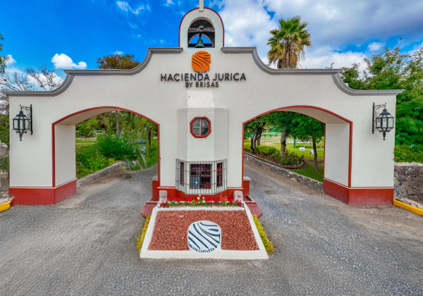 Hacienda Jurica entrance